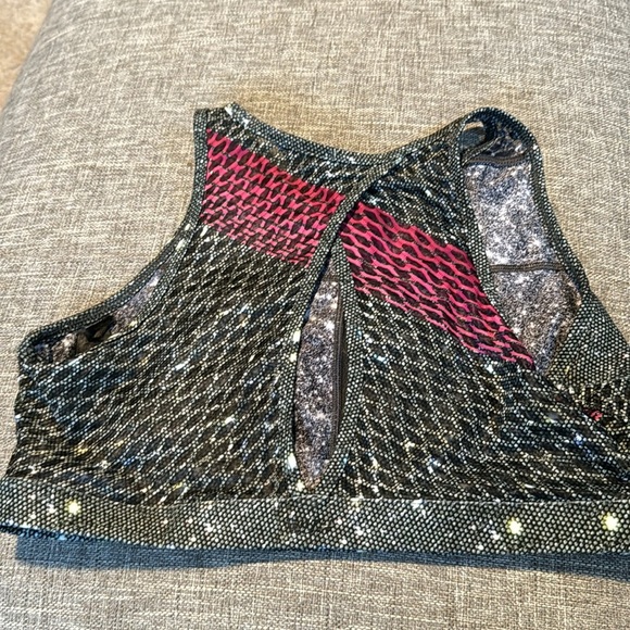 Peloton Gray and Pink Sports Bra - Picture 6 of 9